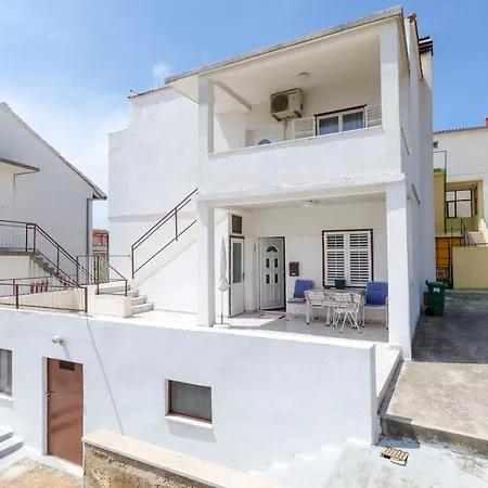 Visnja * 普利莫顿